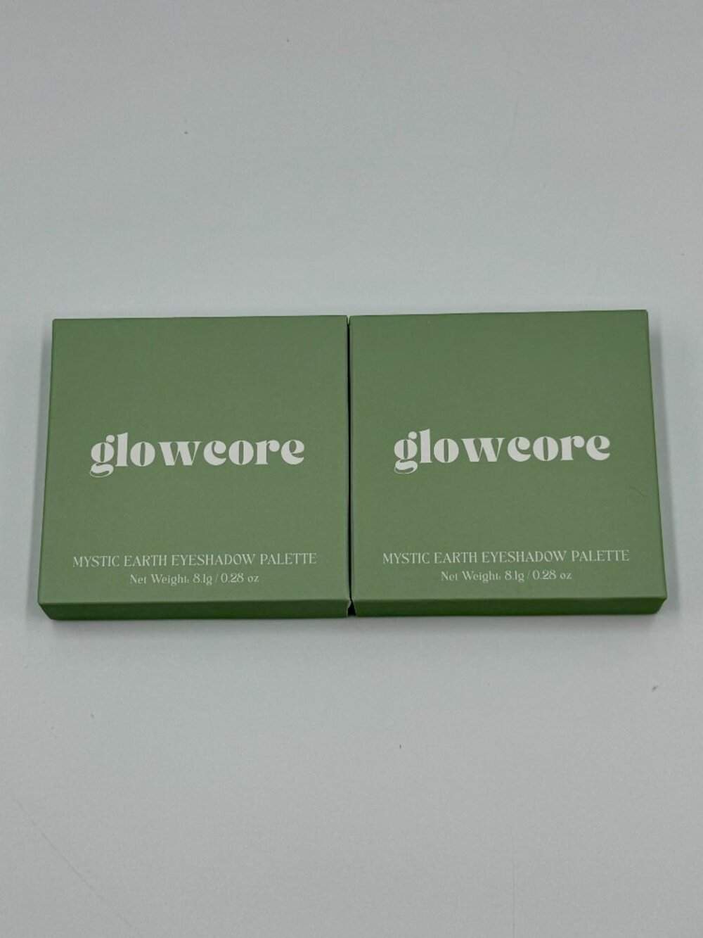 2 Glow Core Mystic Earth Eyeshadow Palette